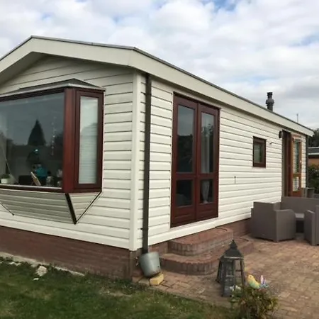 4Er Chalet Lieblingsort An Der Ijssel *